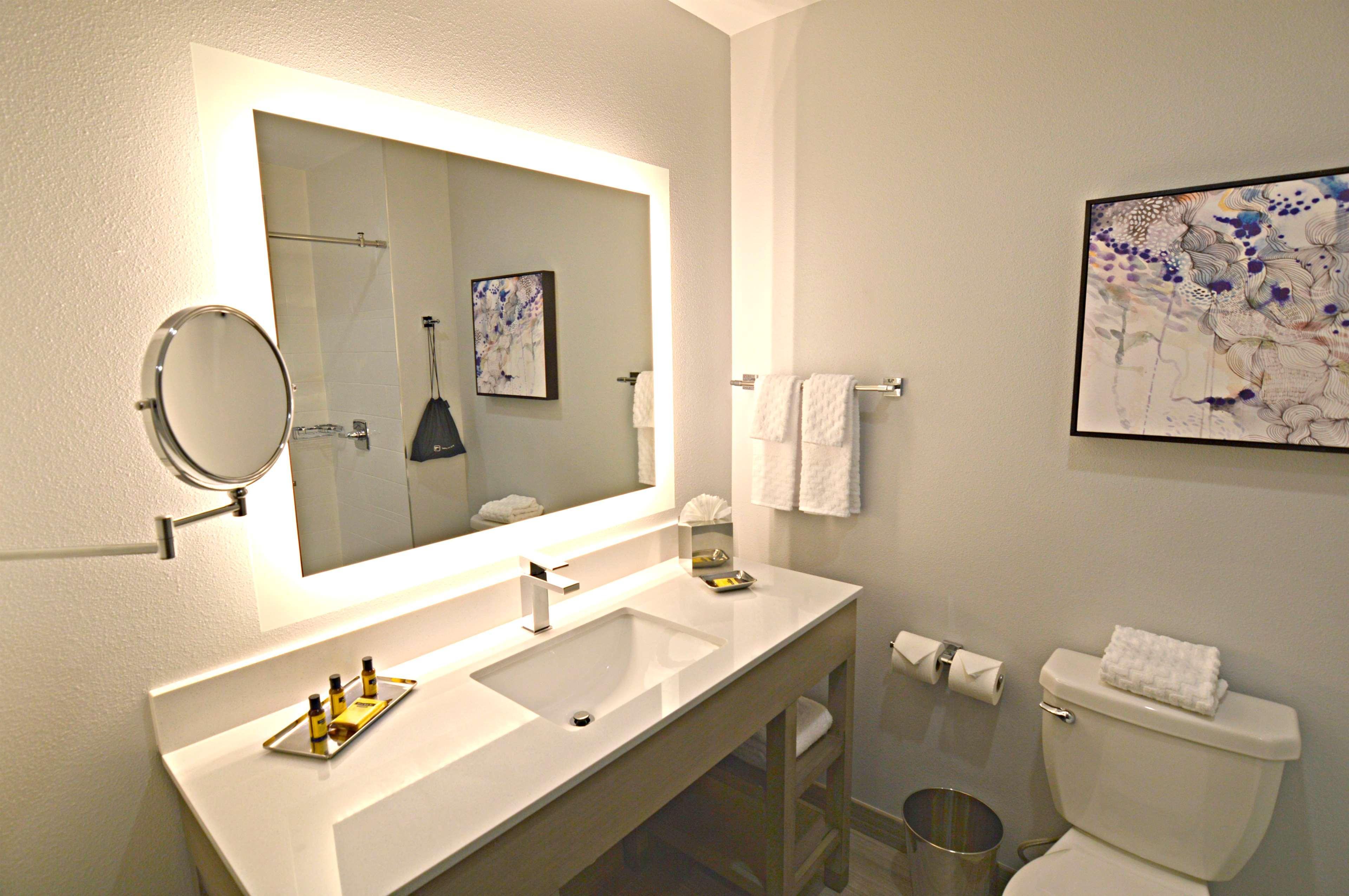 Best Western Plus Executive Residency Oklahoma City I-35 Exterior foto