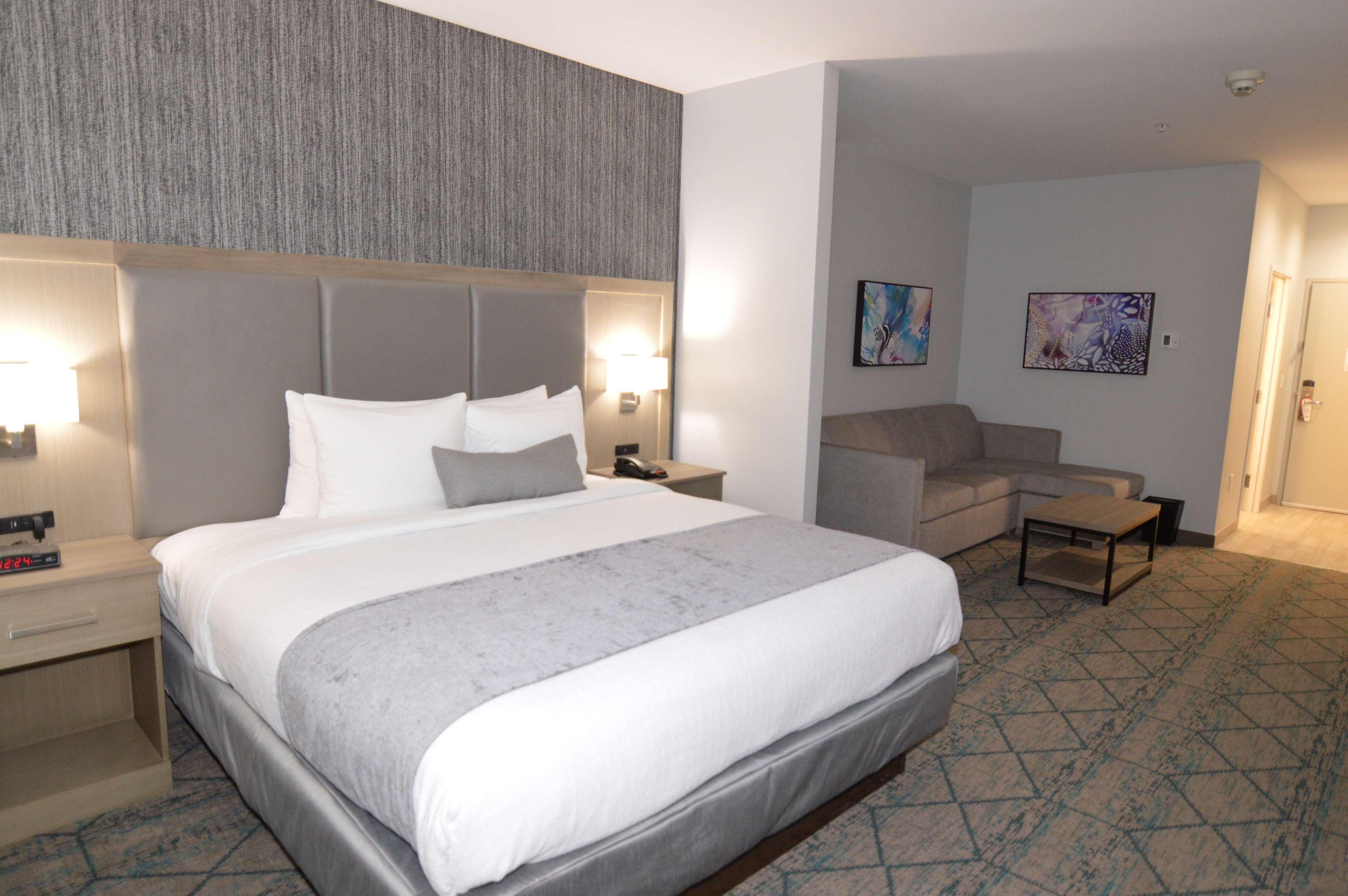 Best Western Plus Executive Residency Oklahoma City I-35 Exterior foto